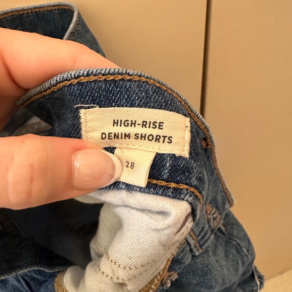 Madewell High-Rise Button-Front Edition Burke Wash Short - 28 - Picture 4 of 7